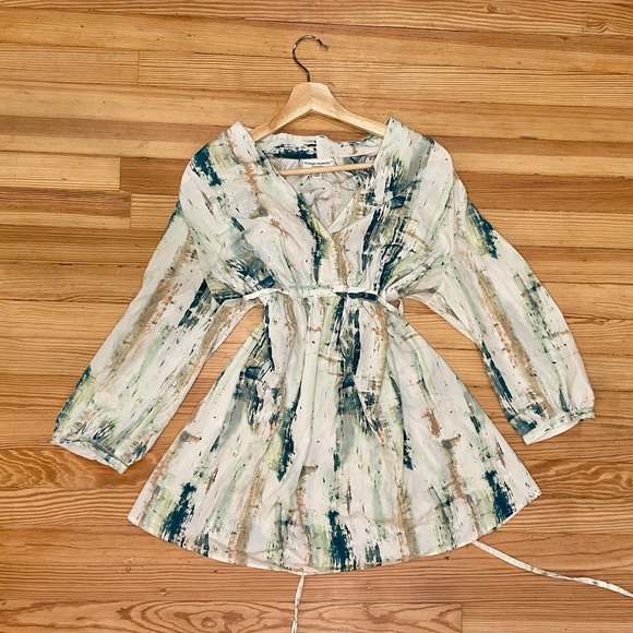 Liz Lange Dresses & Skirts - Maternity Dress WaterColor Abstract, Liz Lang, tie, quarter sleeves, spring